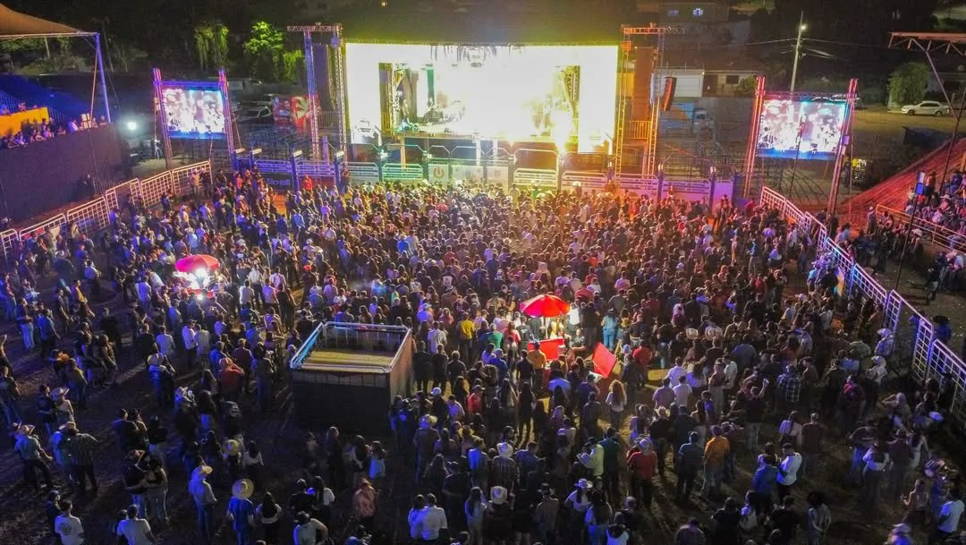 Expo Pinhalão 2026 confirma Thaeme e Thiago, DJ Chris no Beat e Gaúcho da Fronteira no encerramento