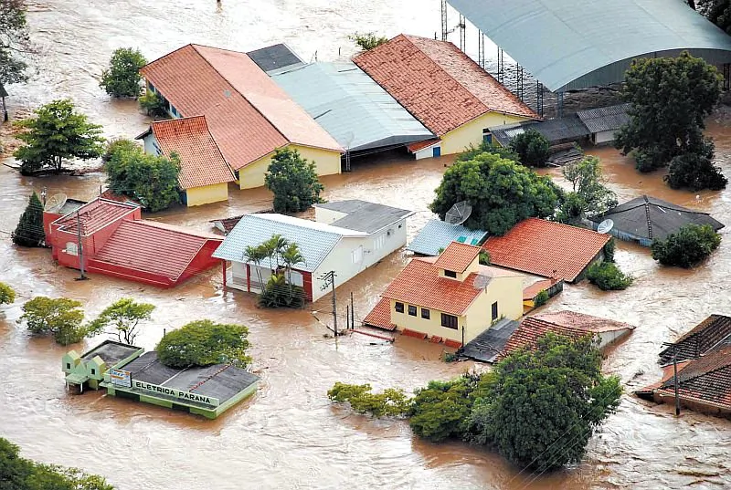 Enchente do Rio das Cinzas que devastou Tomazina completa 16 anos
