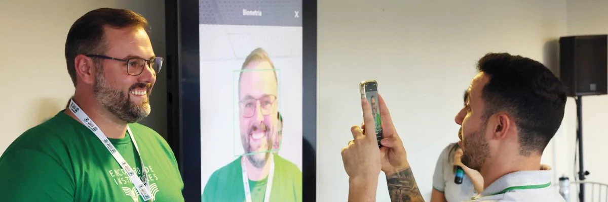 Biometria facial opera 100% dos cursos do Sistema FAEP
