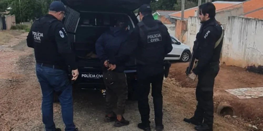 Polícia prende suspeitos de matar homem por causa de R$ 10 de drogas