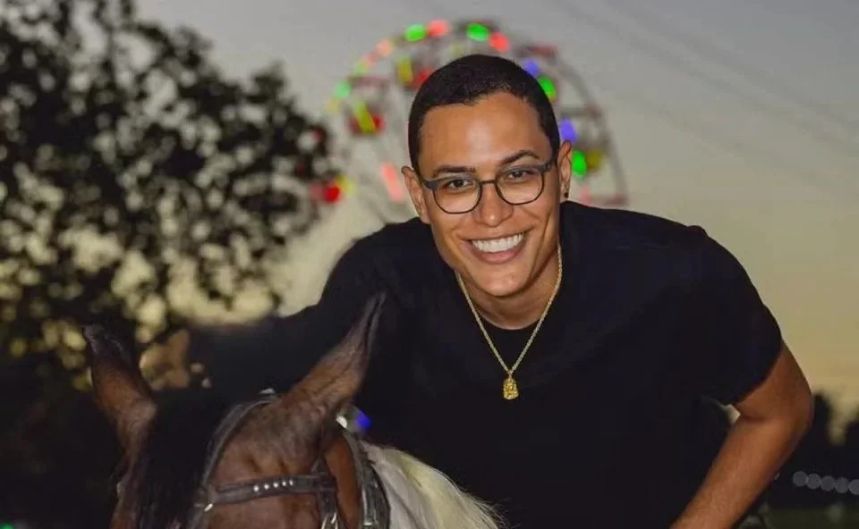 The Rise of AI-Powered Personal Assistants: How They Manage