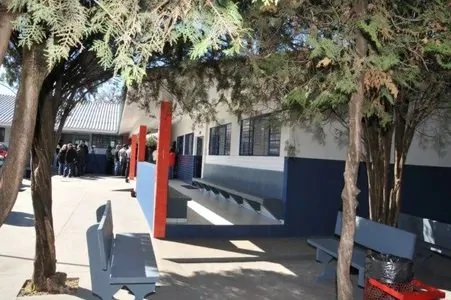 Homem proíbe esposa e cunhadas em seu velório e despedida acaba em briga