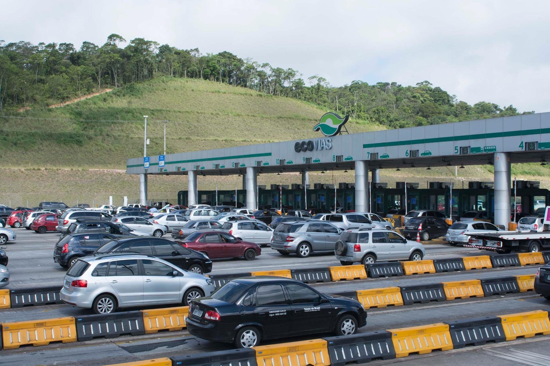 200 mil veículos devem partir do interior ao litoral neste fim de semana