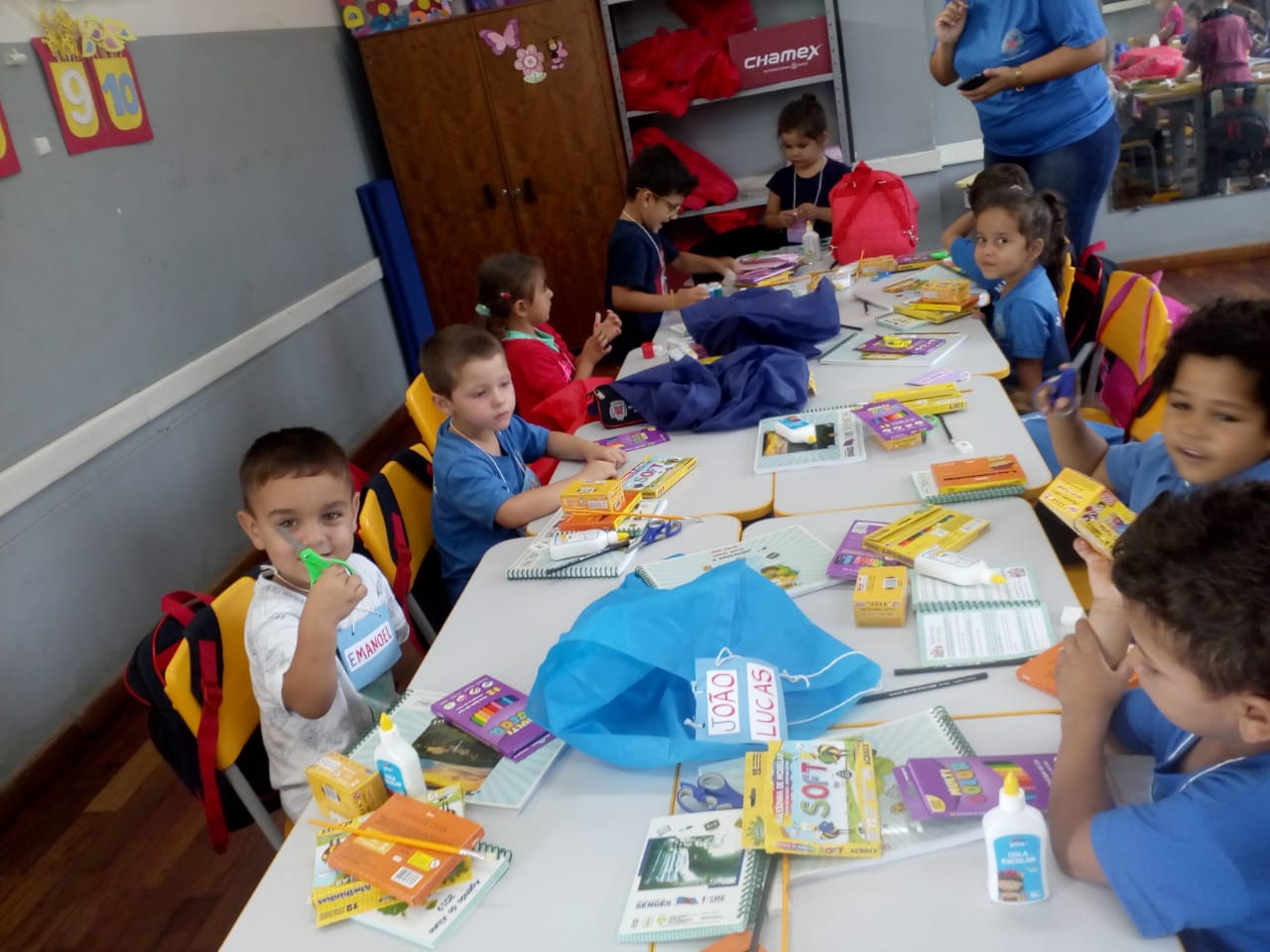 Prefeitura distribui kit escolar pelo segundo ano consecutivo