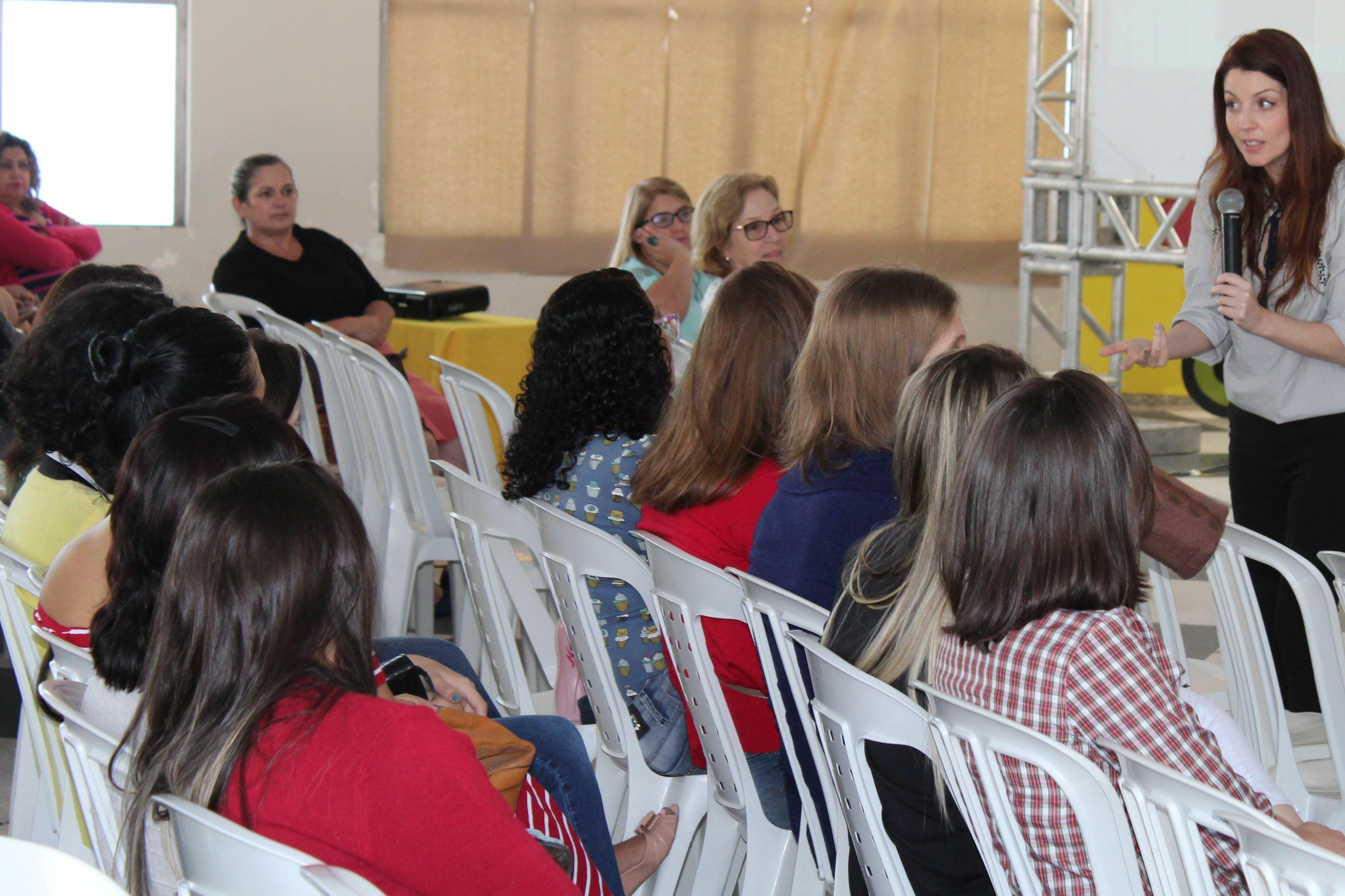 Semana Pedagógica tem palestra sobre violência sexual contra crianças e adolescentes