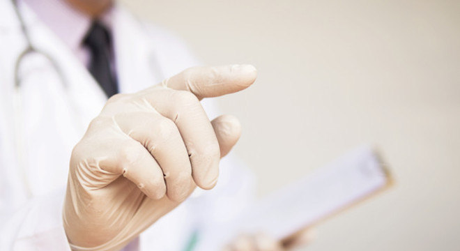 No Norte Pioneiro, médico é denunciado por cobrar para fazer cirurgia custeada pelo SUS