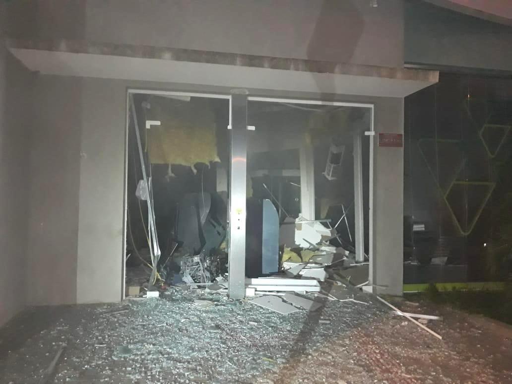 Bandidos explodem agência bancária no Norte Pioneiro