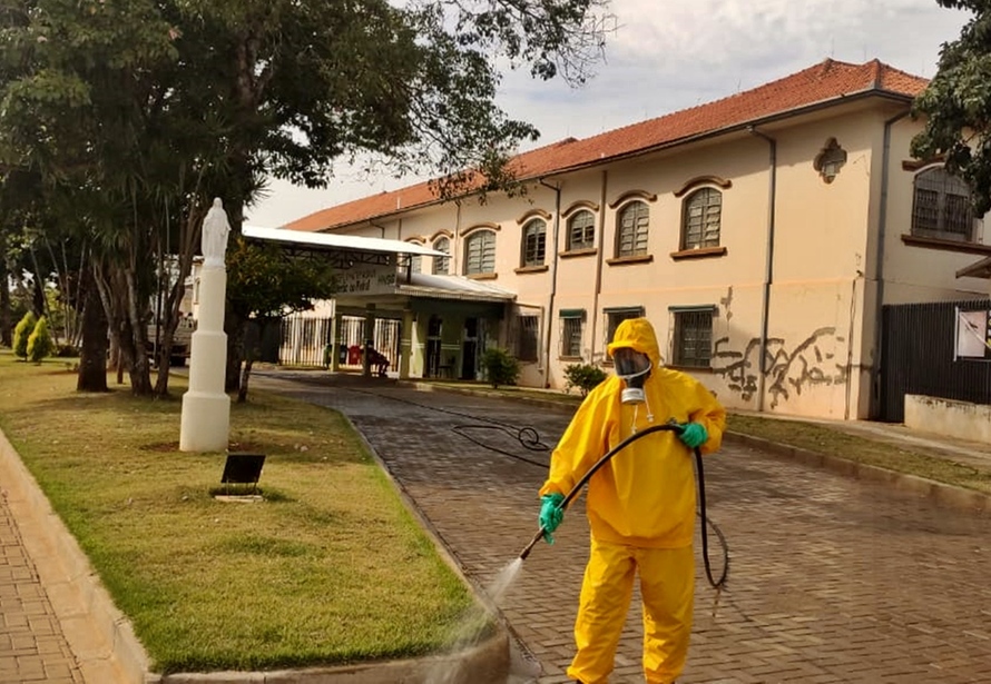 Prefeitura de Arapoti inicia obras para construção da nova Capela Mortuária