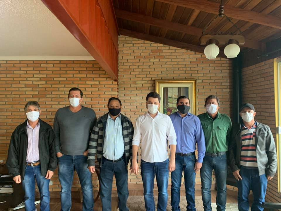 Flávio Zan anuncia vereador Rodrigo Faria como pré-candidato a vice-prefeito em Tomazina