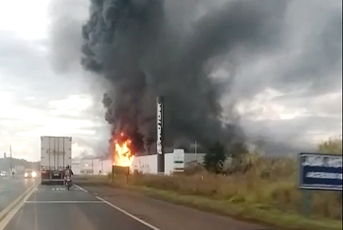 Pro Tork dispensa funcionários e inicia avaliação do prejuízo do incêndio