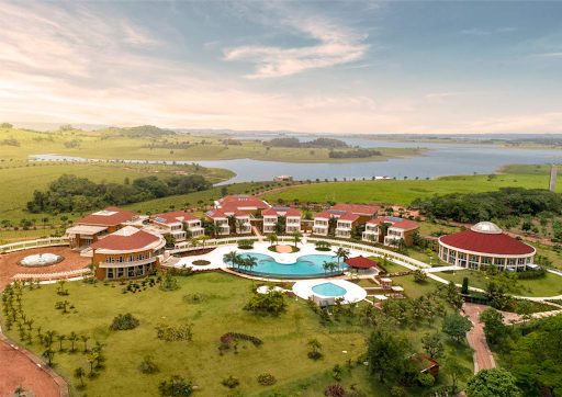 Daj Resort de Ribeirão Claro comemora prêmios do Booking e Tripadvidor