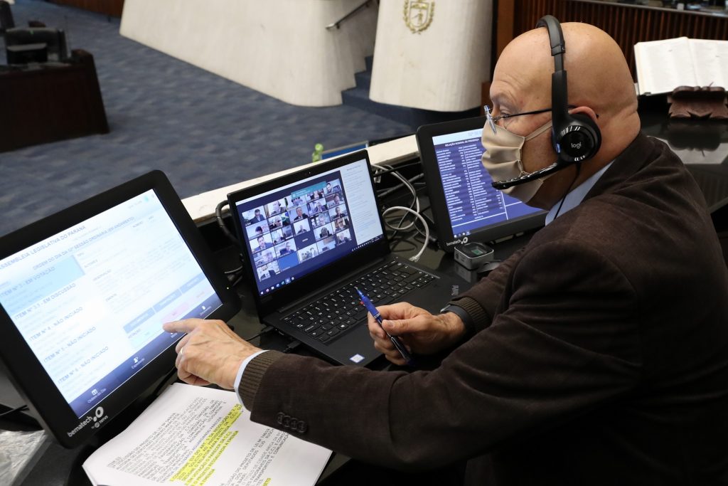 Requerimento de Romanelli que pede por melhorias na PR-092 é aprovado na assembleia