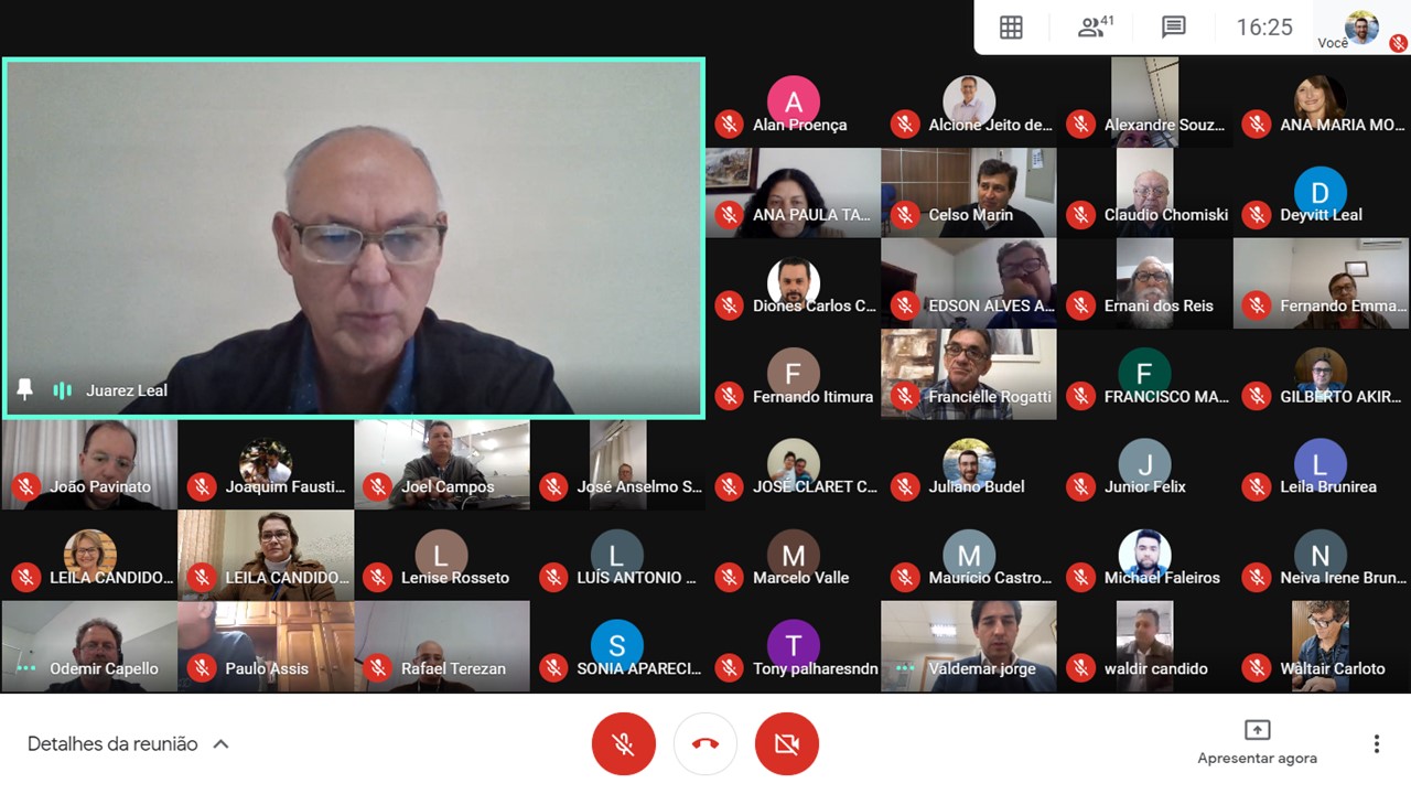 Juarez Leal reúne secretário da educação e chefes de núcleos regionais para harmonizar medidas contra a Covid-19