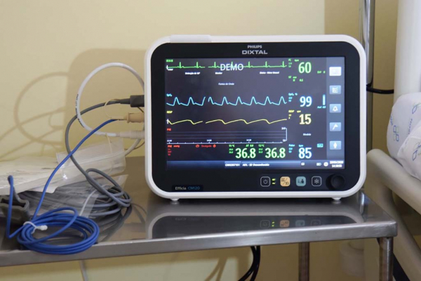 Com sistema de saúde em xeque pela Covid-19, Paraná começa semana mais crítica