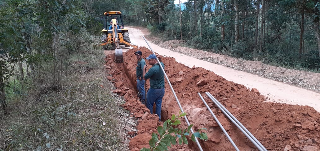 Jaguariaíva amplia investimentos na rede de abastecimento de água na zona rural