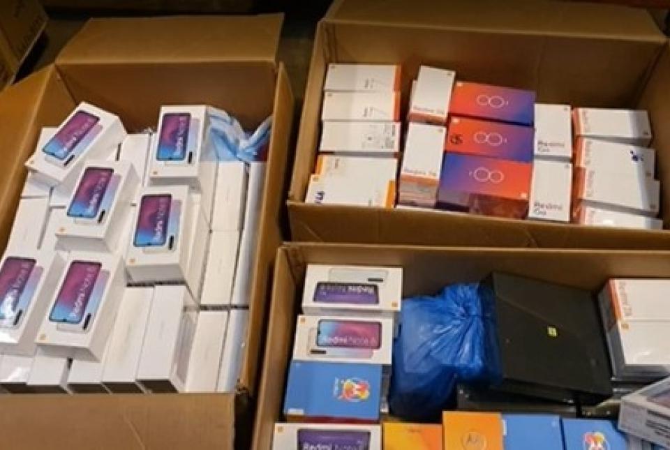 Uenp recebe 901 smartphones da Receita Federal para alunos acompanharem aulas remotas
