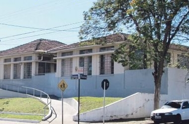 Proposta para reabrir escolas quer ensino híbrido com aulas presenciais de 15 em 15 dias