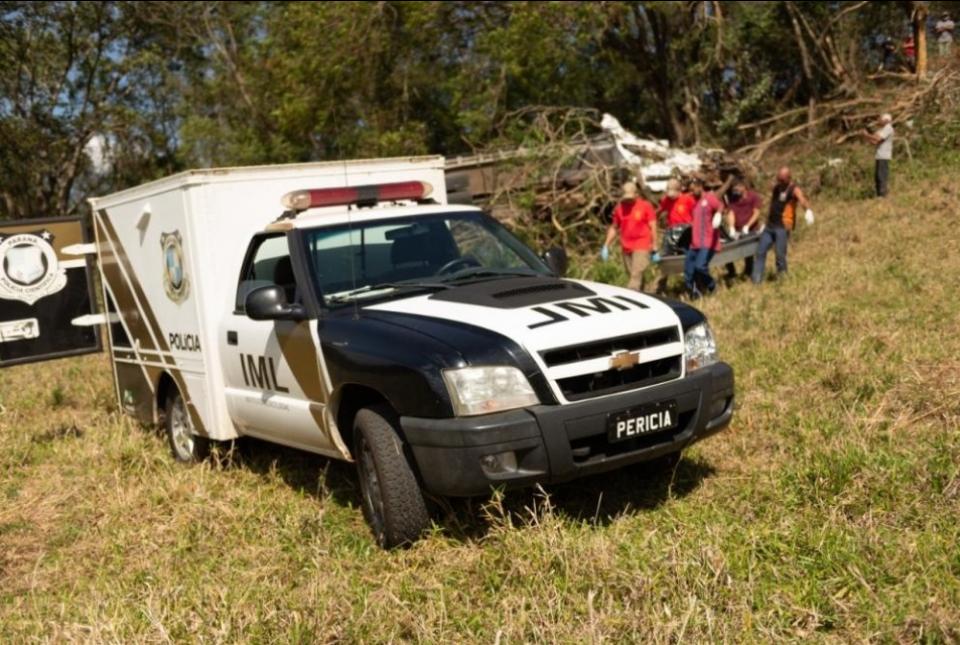 Acidente mata caminhoneiro na PR-218 em Carlópolis