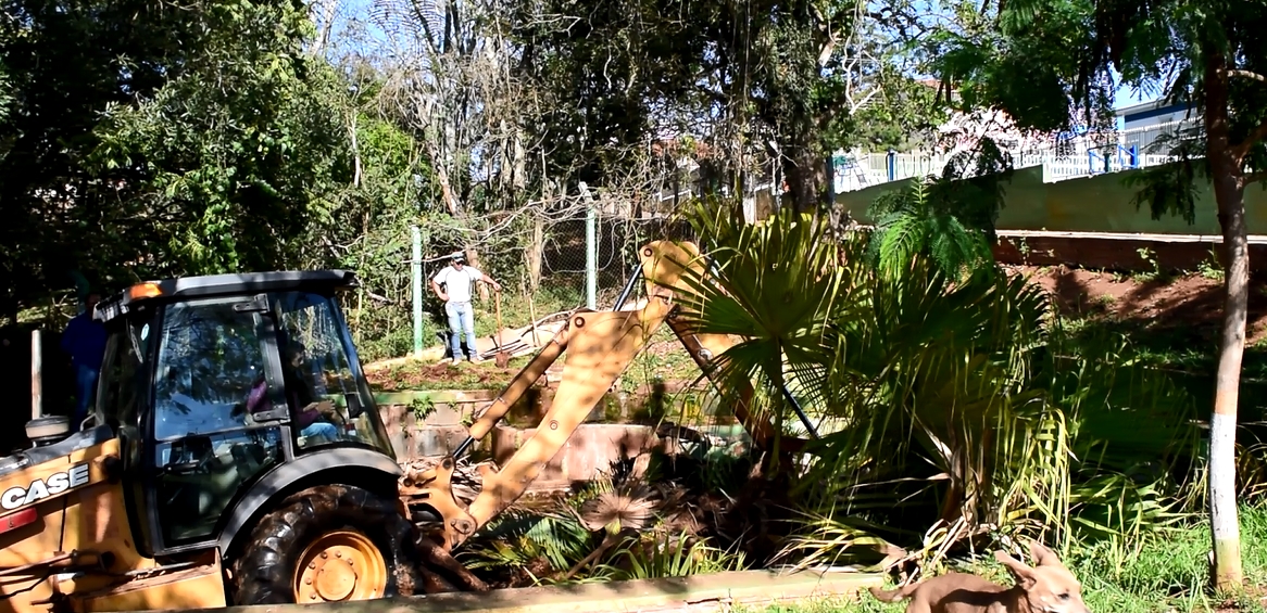 Prefeitura faz revitalização da “Biquinha da Vila Romana” em Arapoti