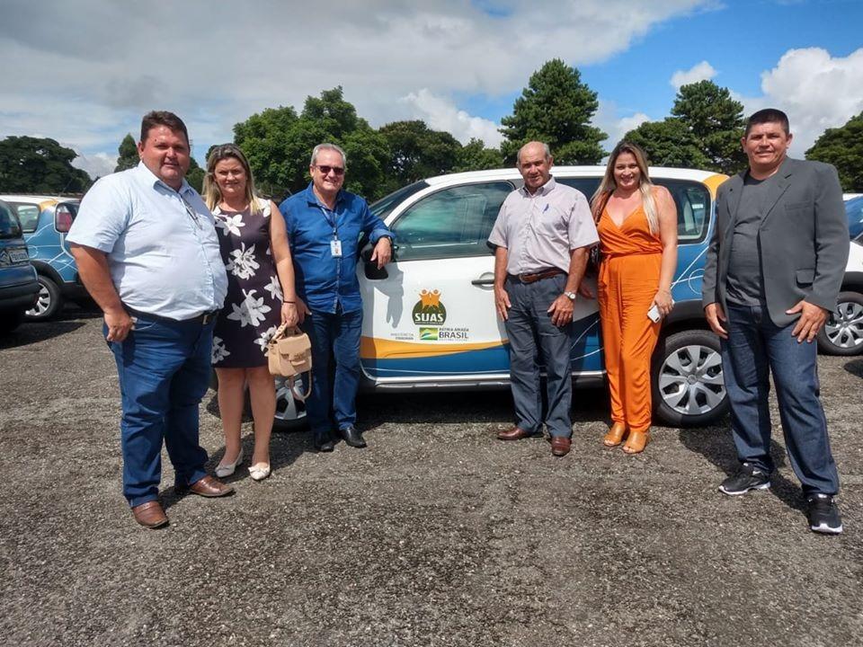 Doze municípios do Norte Pioneiro recebem automóveis para Proteção Social