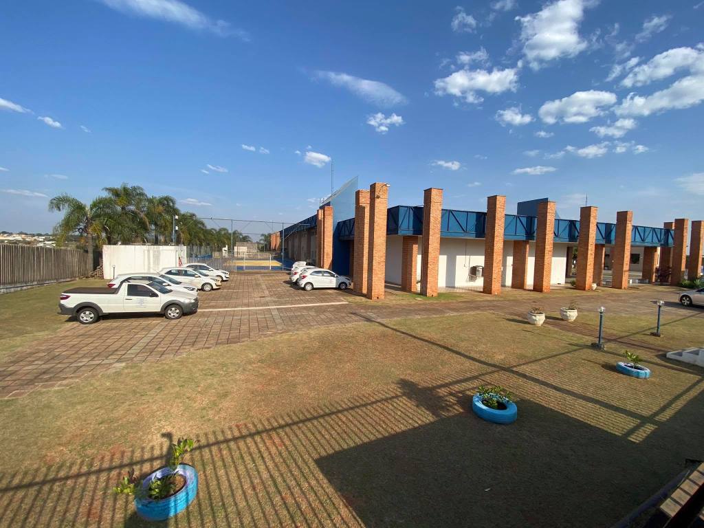 Alunos planejam manifestação contra fechamento do SESI em Santo Antônio da Platina