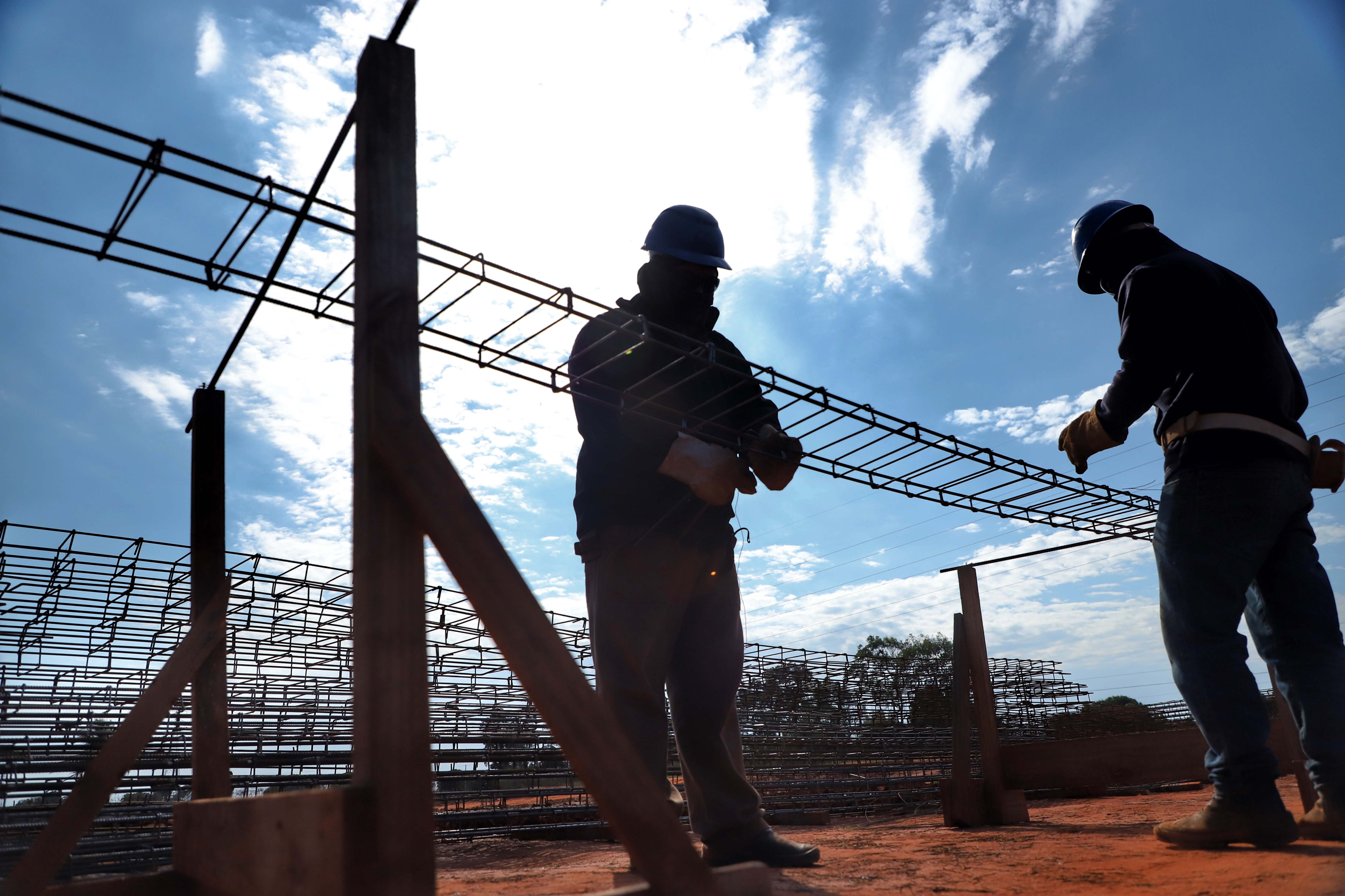 Paraná abre quase 9 mil vagas de emprego formal em julho