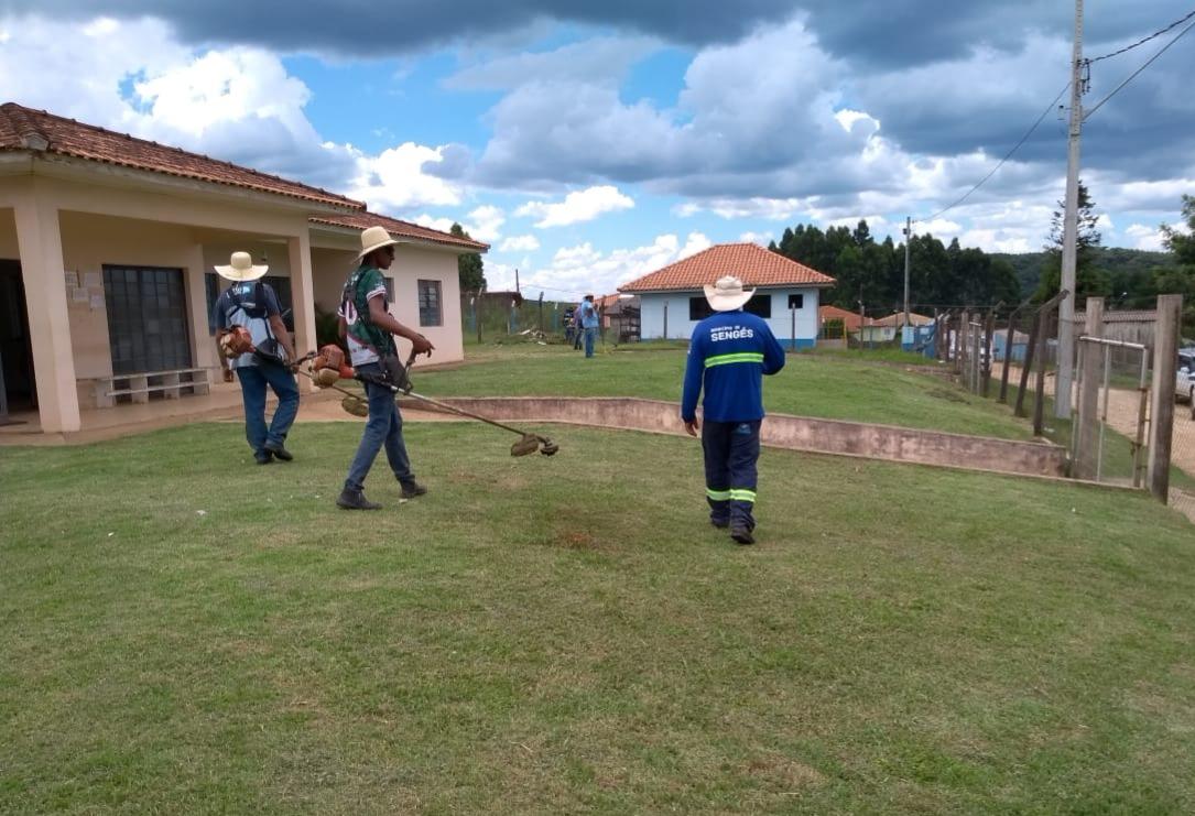 Detentos do DEPEN auxiliam em obras e outras demandas do município