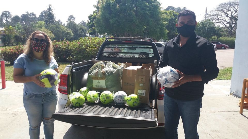 Santana do Itararé recebe novos Kits esportivos do governo Estadual