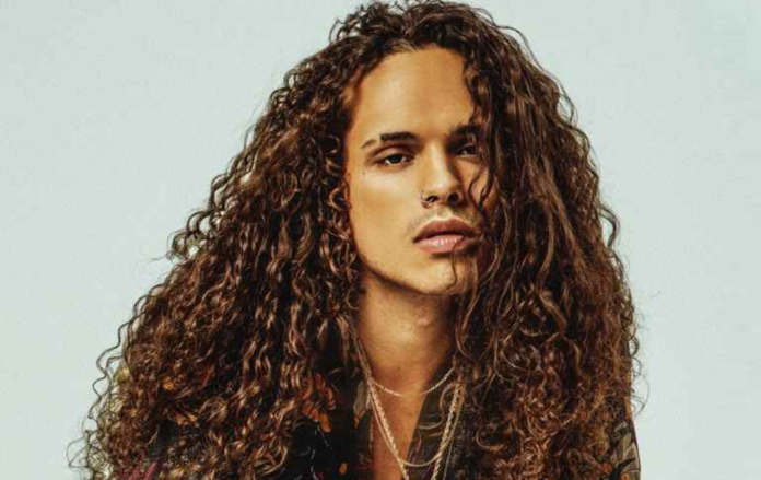 Namorado de Luísa Sonza, Vitão revela vontade de ficar com outros homens