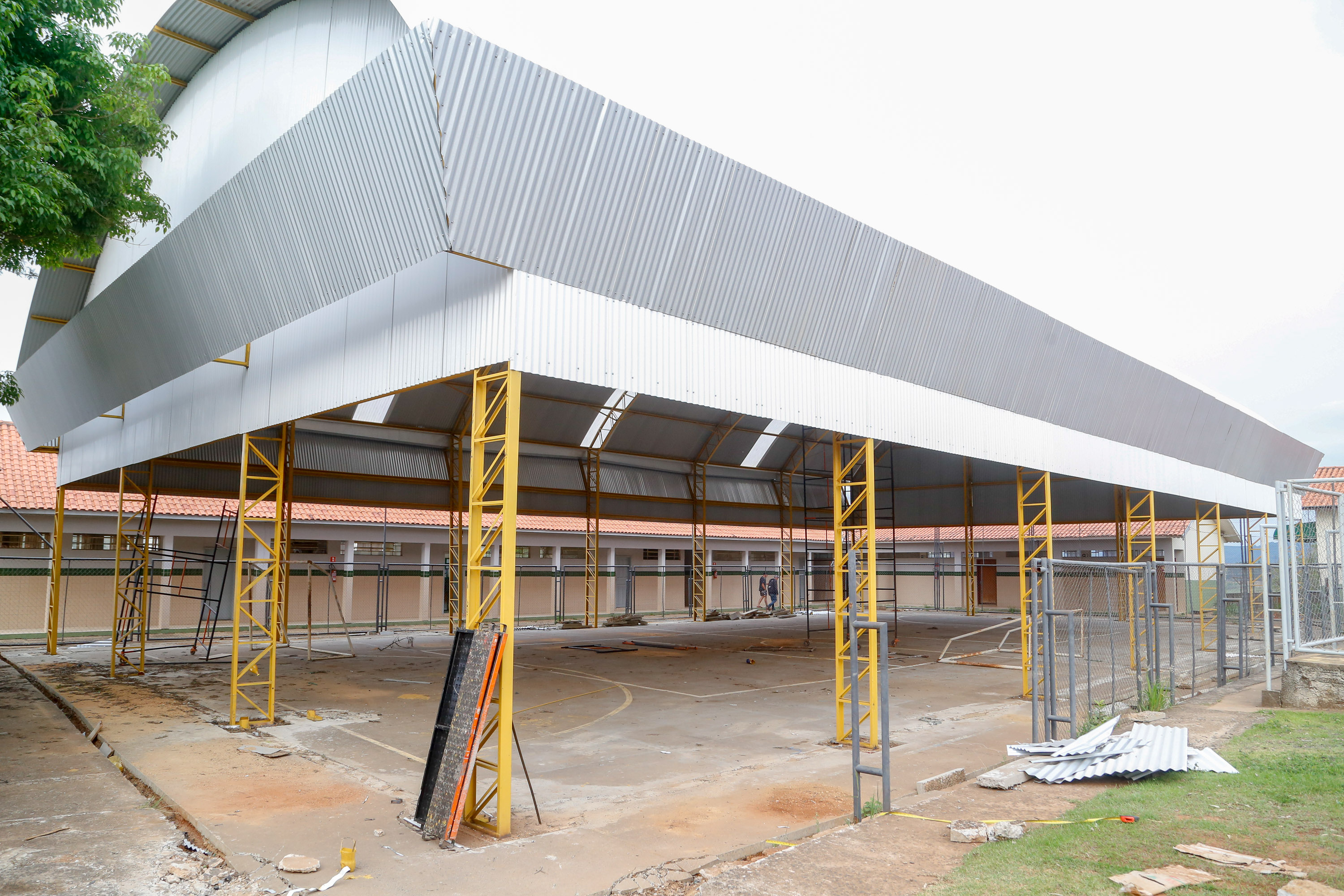 Escolas rurais de Ibaiti passam a contar com ginásios cobertos