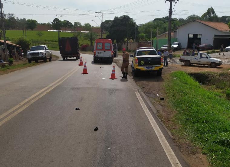 Acidente entre carro e moto em Siqueira Campos deixa mulher em estado grave