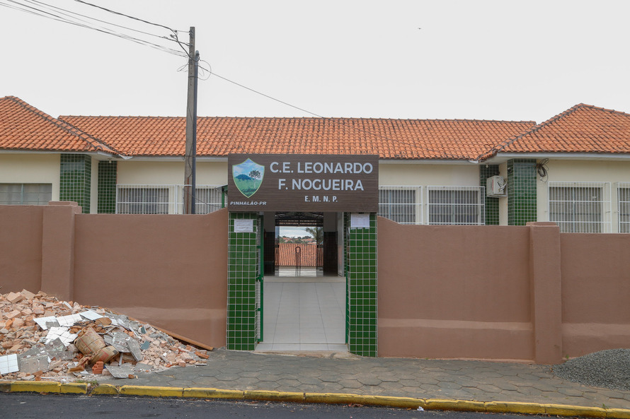Escola estadual em Pinhalão é repaginada pelo Governo
