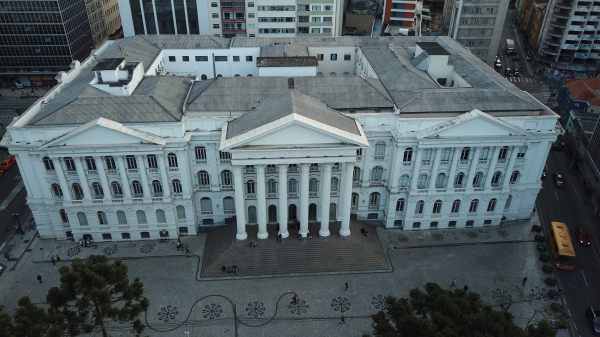 UFPR abre prazo de inscrições para o vestibular 2020/21; confira o calendário