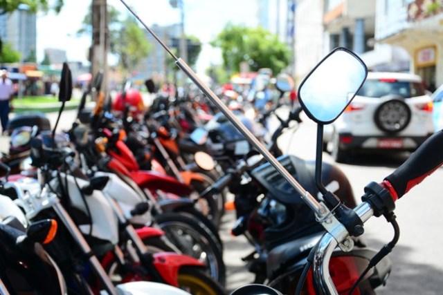 Promotoria vai responsabilizar estabelecimentos por motos barulhentas que realizam entregas em Arapoti