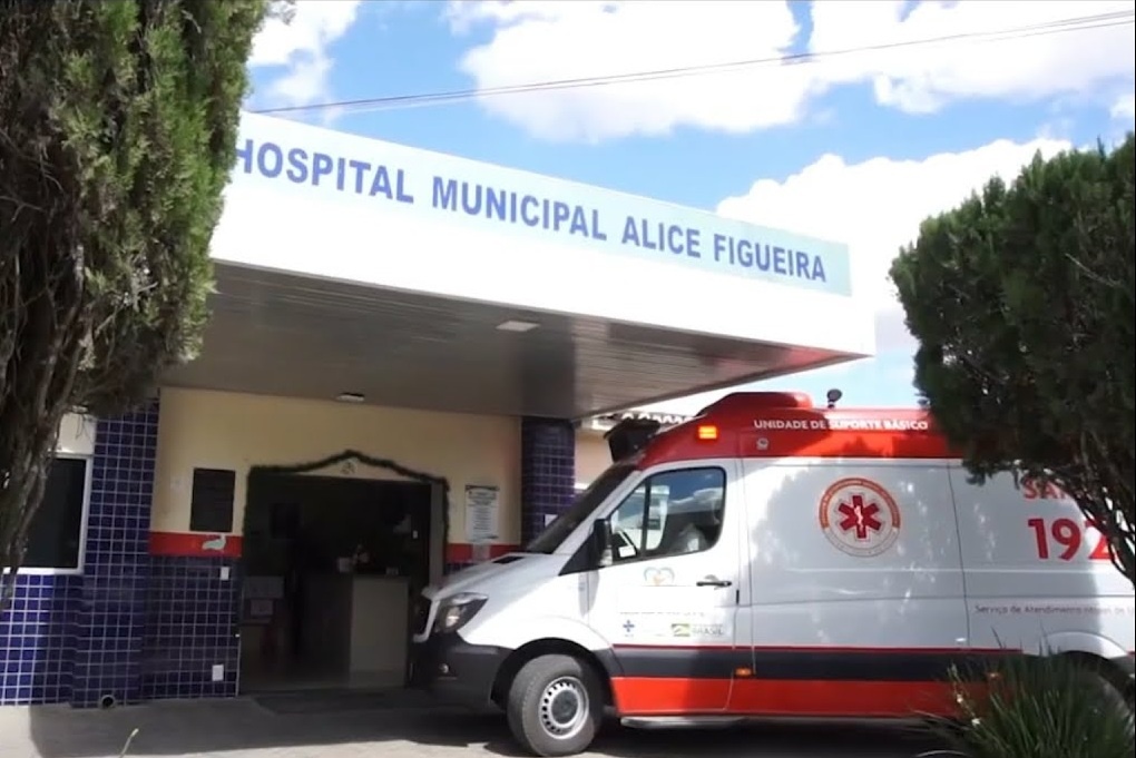 Discussão de trânsito termina com rapaz alvejado em Curiúva