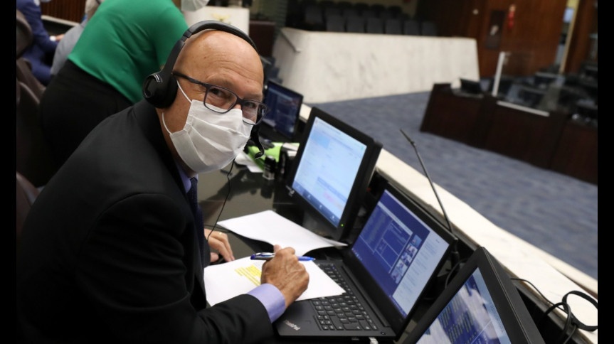 Corrupção erodiu pedágio no Paraná, critica Romanelli