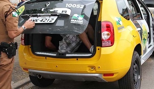 PM prende dupla após furto em Jaguariaíva