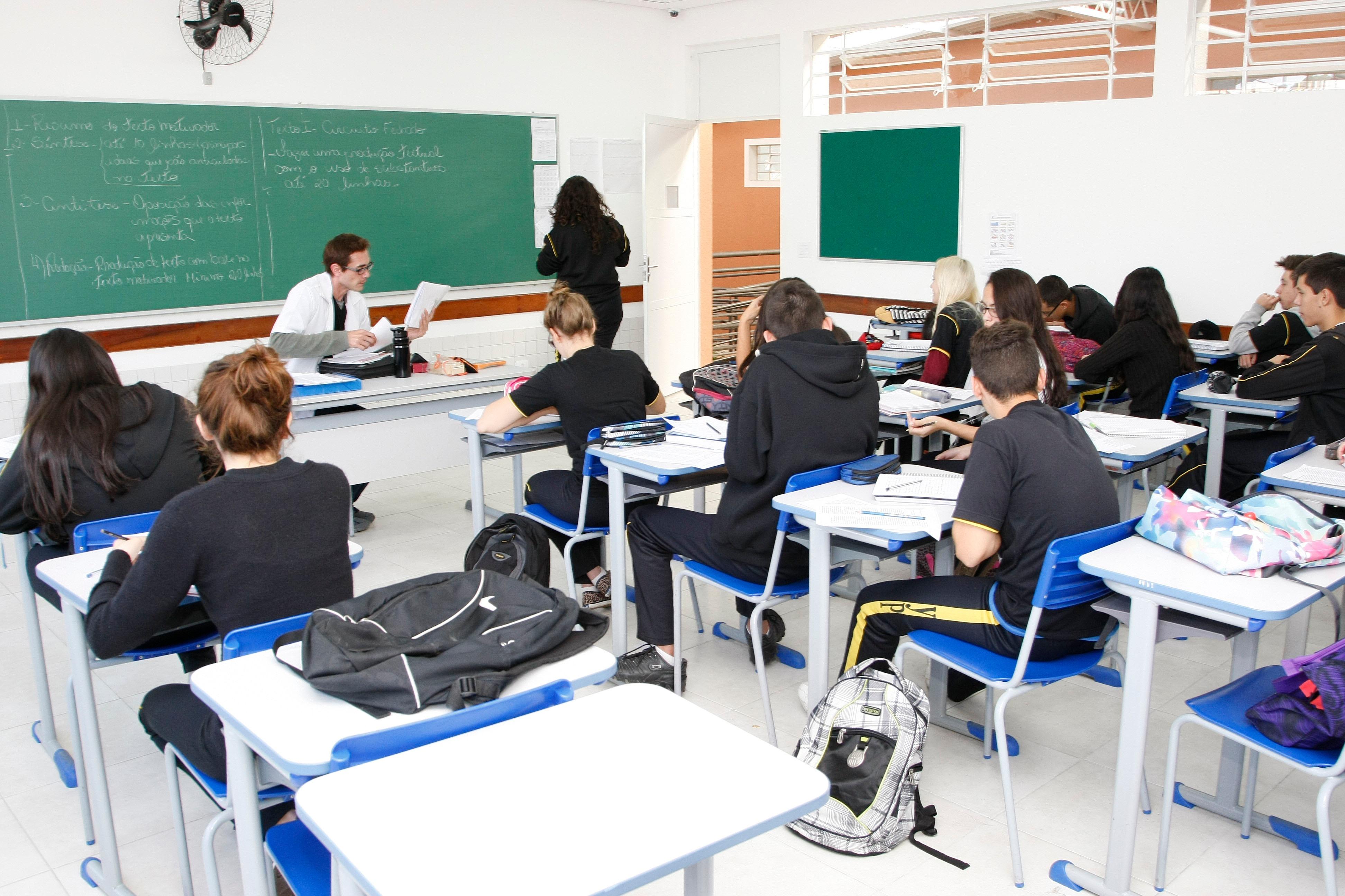 Secretaria da Educação amplia prazo para distribuição de aulas
