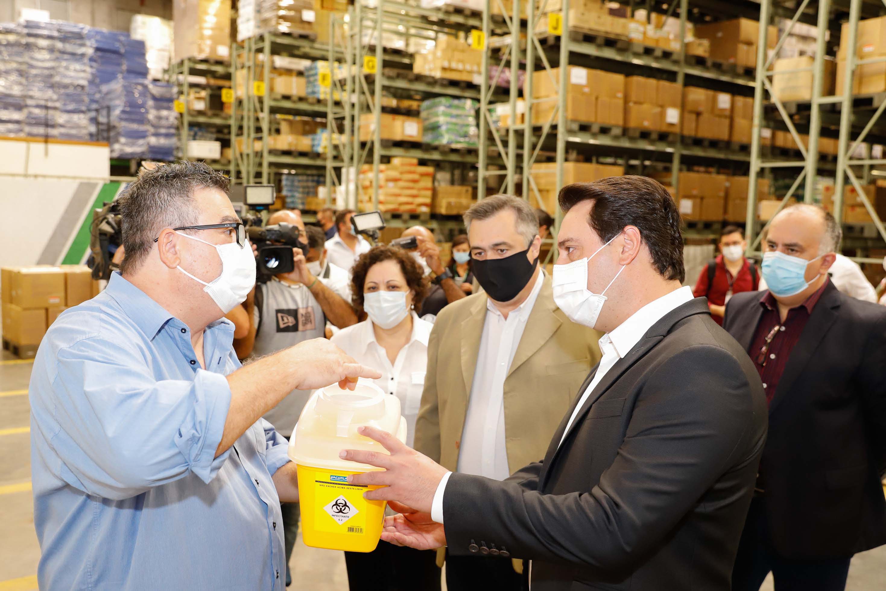 Paraná está pronto para iniciar vacinação contra a Covid-19, afirma Ratinho Junior