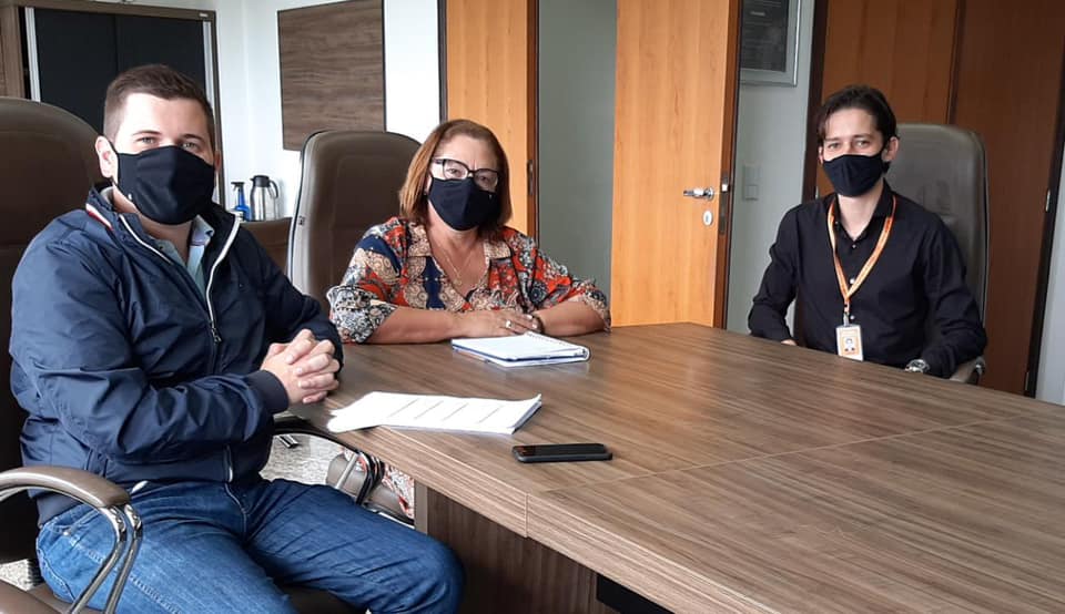 Alcione Lemos recebe gerente da Copel e representantes da Braspine em Jaguariaíva