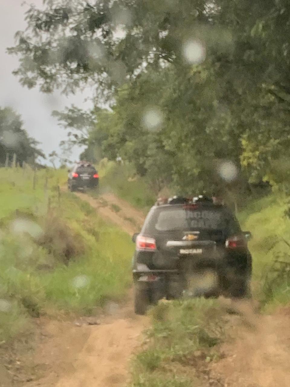 Polícia cumpre mandados em investigações sobre furto de gado na região