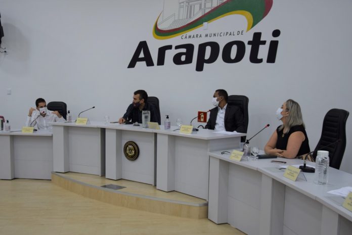 Executivo, Legislativo e Judiciário organizam força tarefa contra a Covid-19 em Arapoti