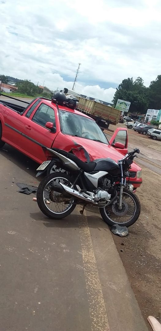Motociclista e criança ficam feridos em acidente na PR-092 em Siqueira Campos