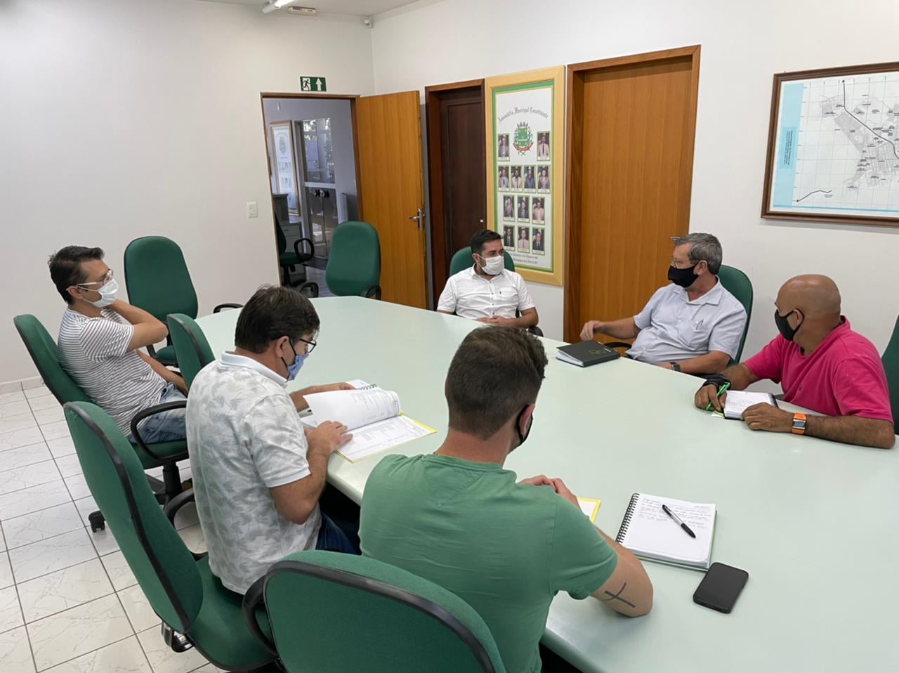 Comissões da Câmara se reúnem com o Executivo para debater projetos em Arapoti