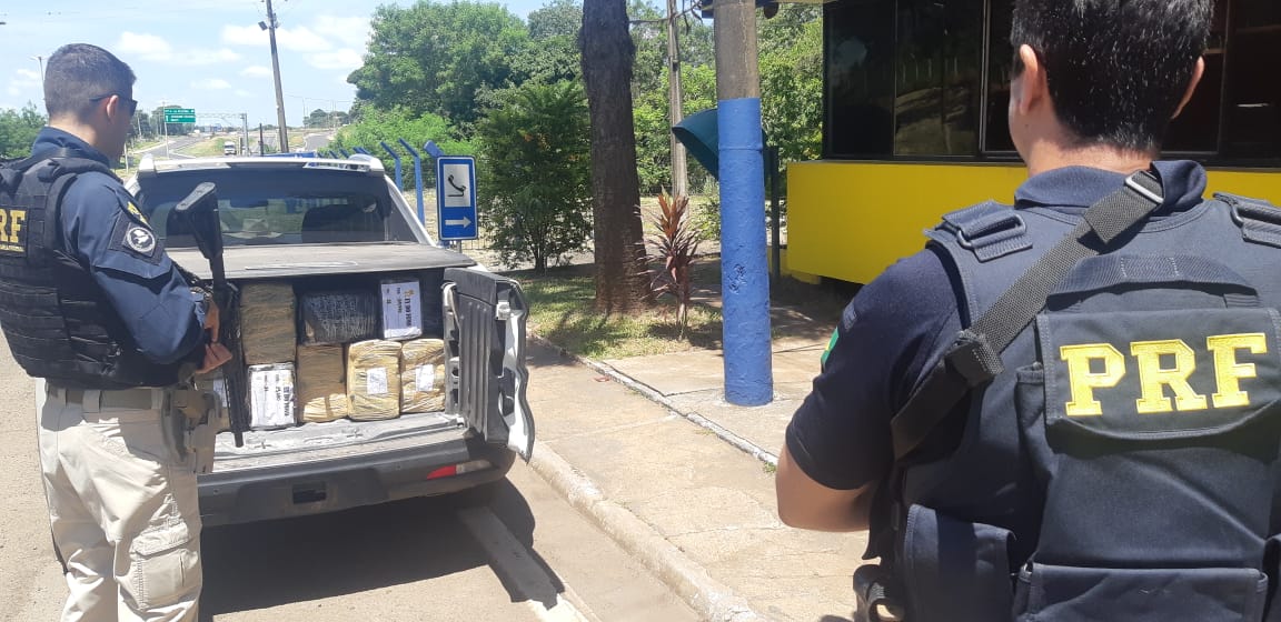 Polícia Rodoviária apreende grande quantidade de maconha em Santo Antônio da Platina
