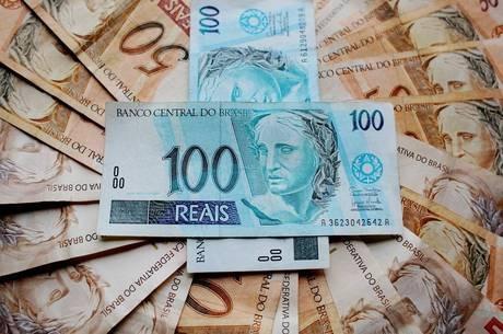 Governo aumenta valor máximo de auxílio-reclusão e salário-família