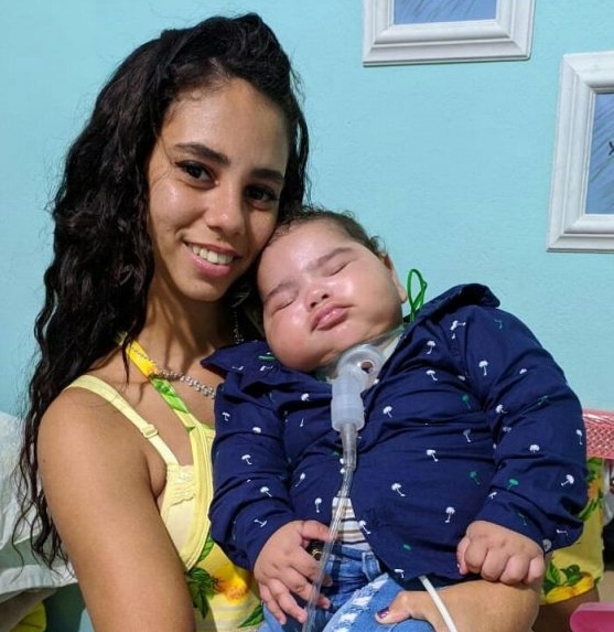 Família da região pede ajuda para tratamento de bebê com meningite herpética