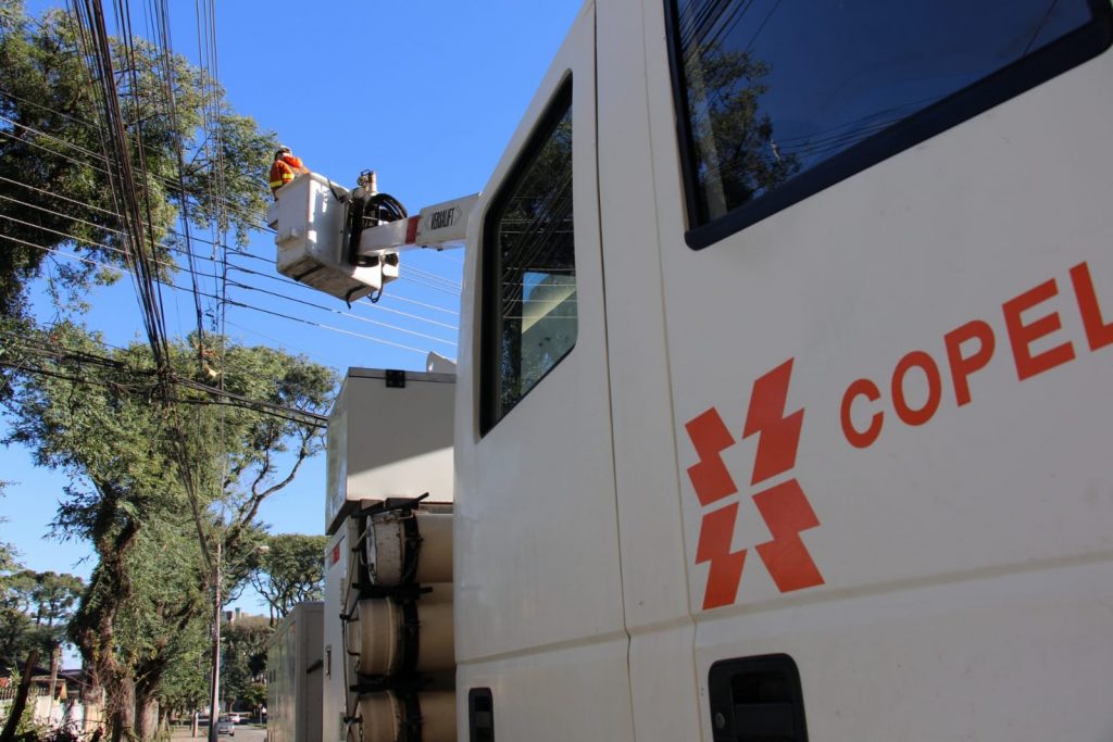 Entenda quais são os serviços essenciais que fazem parte do novo decreto no Paraná