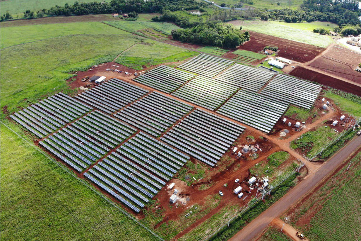 Usina solar da Copel em  Bandeirantes começa a gerar energia