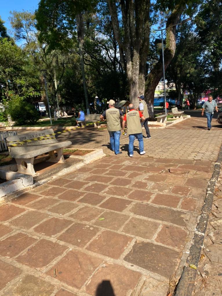 Em pleno “lockdown”, pessoas circulam pelas ruas de Wenceslau Braz e rede sociais não perdoam; fiscalização faz patrulhamento